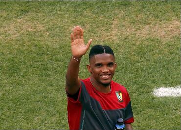 Samuel Eto'o busca presidencia de Camerún