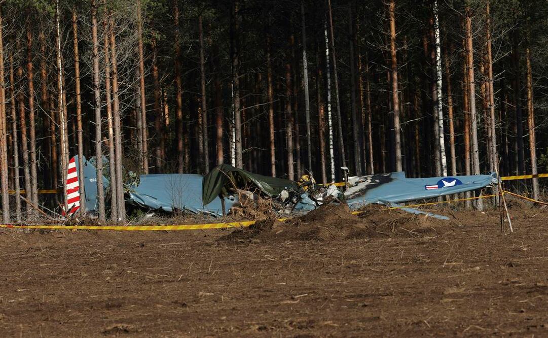 La avioneta monomotor T-6 Texan era usada para entrenamientos y hoy en día mayormente usado en exhibiciones aeronáuticas. Foto: AP