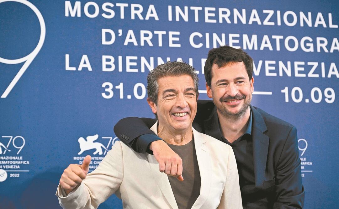 Ricardo Darín, quien interpreta a un fiscal, coincidió con el director sobre la actualidad del filme en la realidad argentina, que acaba sufrir el intento de magnicidio sobre Cristina Fernández de Kirchner. 