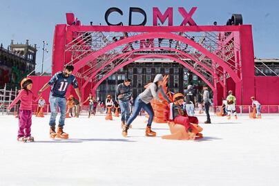 Autoridades piden a asistentes a la pista de hielo atender recomendaciones