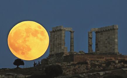 Eclipse y “luna de sangre” dan espectáculo al mundo