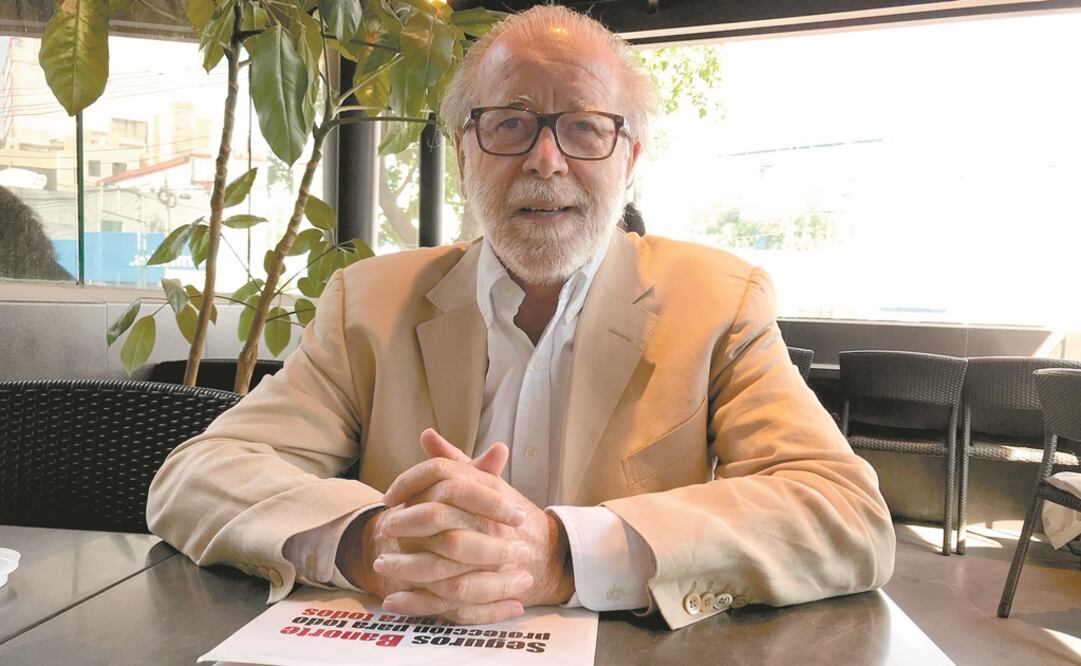 Sergio de Miguel Agüero publica su libro con el Ateneo Español de México. Foto: ANTONIO DÍAZ. EL UNIVERSAL