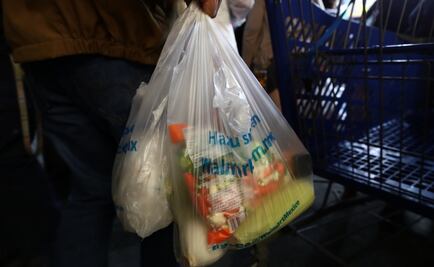 Protestan a favor del uso de bolsa de plástico en CDMX