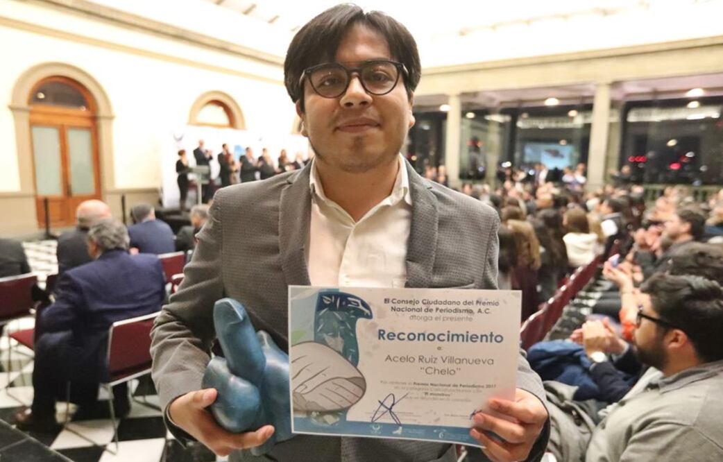 Acelo Ruiz Villanueva “Chelo” recibió esta noche el Premio Nacional de Periodismo. Foto: Ariel Ojeda/EL UNIVERSAL