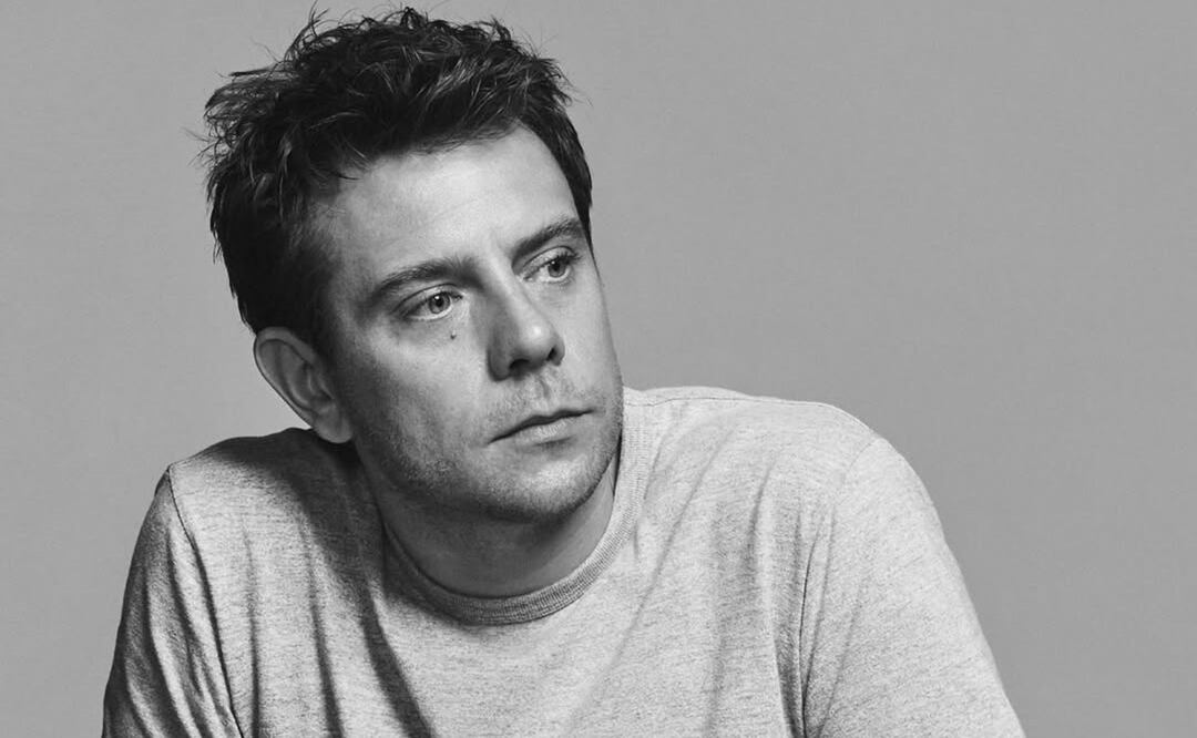 Jonathan Anderson, exdirector creativo de Loewe, ahora está al cargo de todas las colecciones de Dior. Foto: Especial. Instagram @lvmh (David Sims)