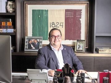 Perfil. Javier Duarte de Ochoa