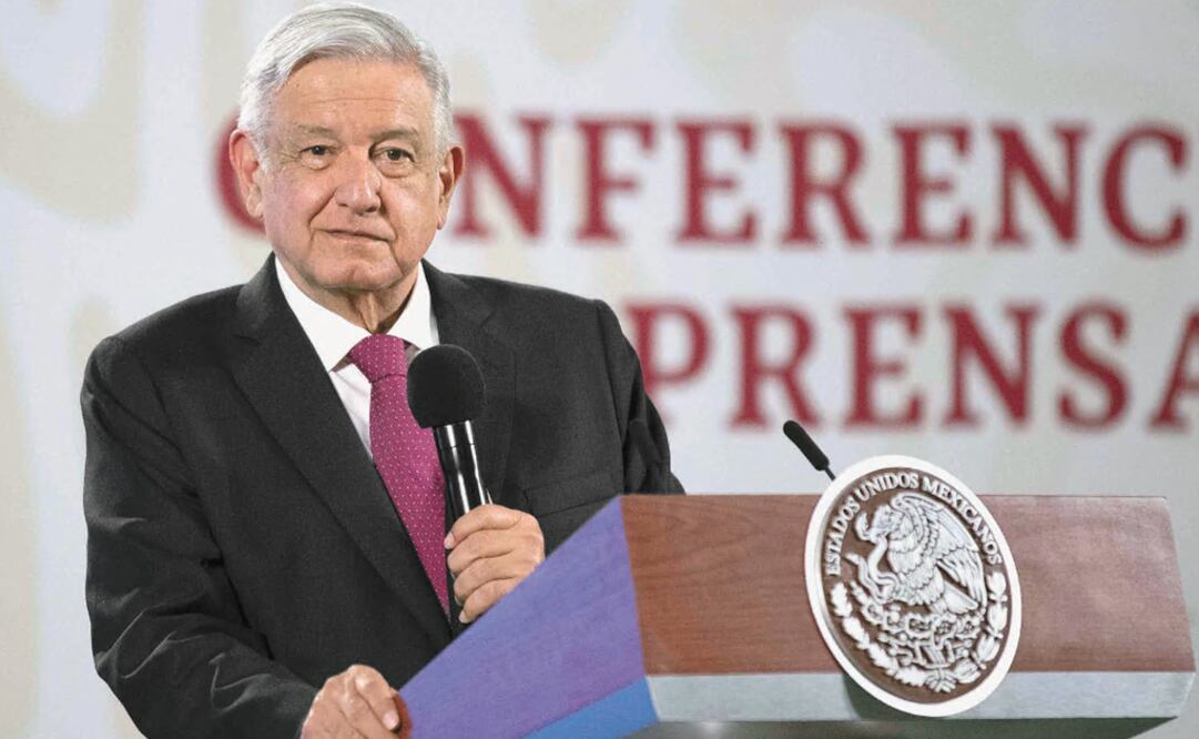 López Obrador also said the federal government would provide scholarships to train 30,000 more specialized doctors - Photo: File photo
