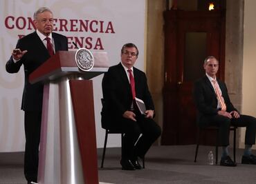 AMLO sugiere rifa de un terreno en la playa que se compró en administración de Calderón