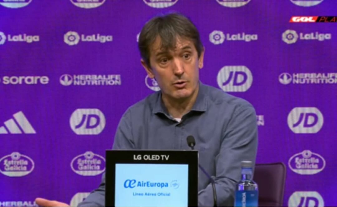 Pacheta, como es conocido el DT del Valladolid, en conferencia de prensa / Foto: Especiales