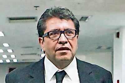 Se enfrascan en acusaciones góber y morenista