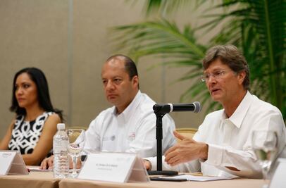 Sancionan a 8 bares en Riviera Maya y suspenden actividad en dos