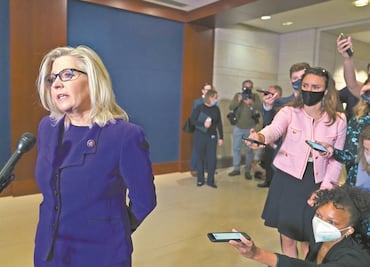 Exrepresentante Republicana Liz Cheney respalda a Kamala Harris