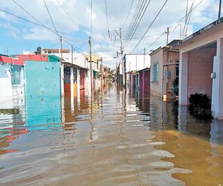 Hasta aquí no llegaron los vales de ayuda: afectado por inundaciones