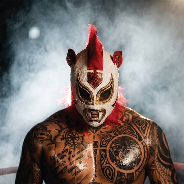 El cuadrilátero reúne luchadores de la CMLL en un espectáculo de la cultura prehispánica. Foto: Fever