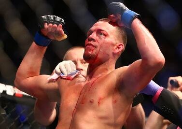 Diaz baja de su trono a McGregor
