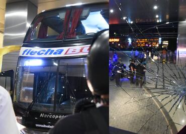 Apedrean autobús del Santos de Brasil tras partido vs Boca Juniors
