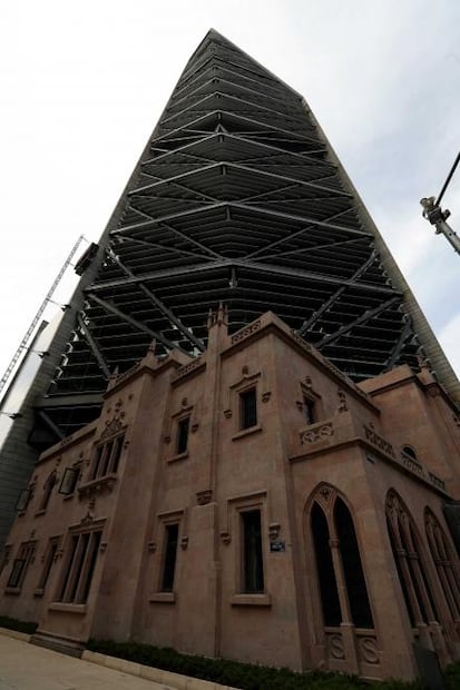 Reconocen diseño arquitectónico de la Torre Reforma