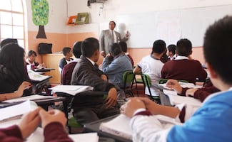 Reanudan clases en diversos estados del país tras ola de violencia; destacan descenso de actividades ilícitas 