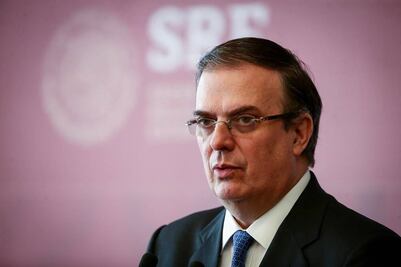 Clase política ofrece sus condolencias a Marcelo Ebrard por muerte de su padre