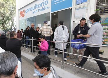 Así fue el primer día de venta de la Pfizer: la larga búsqueda de una vacuna