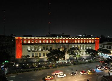 Iluminan de naranja la Suprema Corte contra violencia de género