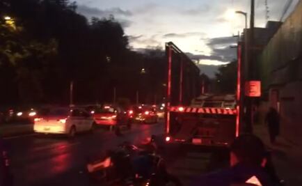 Se registra choque de tráiler y camión en Constituyentes