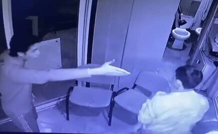 Amenazan presuntamente a mujer que grabó video de alumno golpeando a guardia de seguridad en Lomas de Angelópolis, Puebla