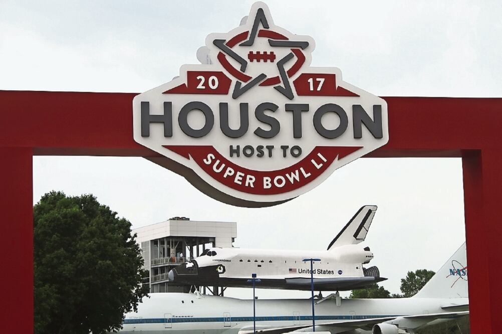 Sitios de interés para los visitantes de la ciudad espacial (SUPER BOWL HOST COMMITTEE)