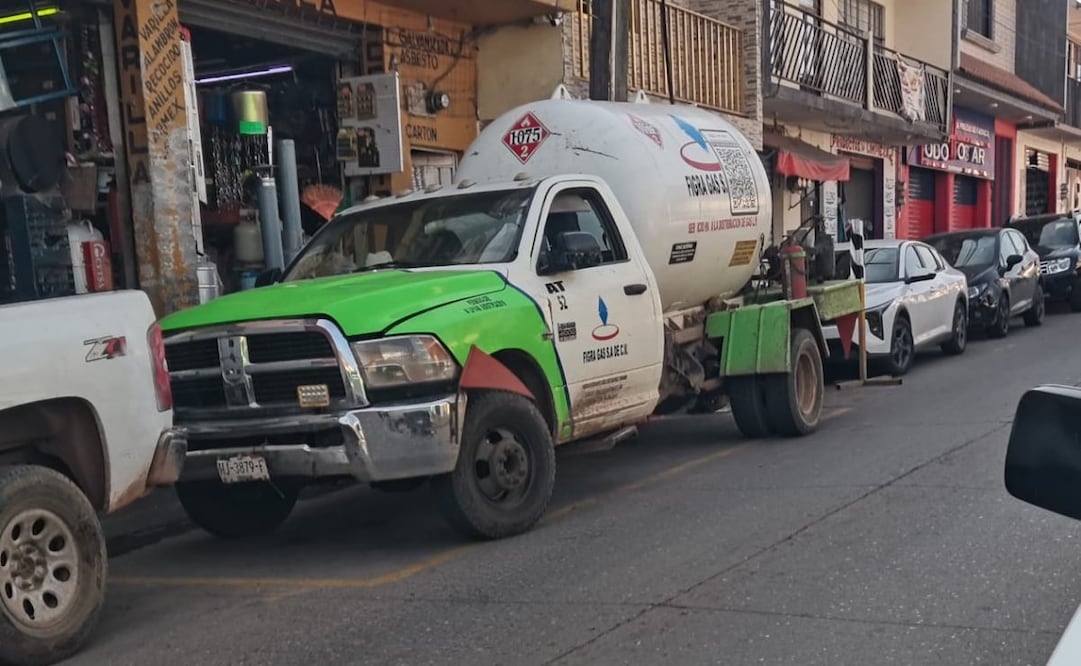 Empresarios y pobladores demandan operativos en Zacatlán tras decomiso de gas ilegal; alertan riesgos por gaseras irregulares.
Foto: Especial.