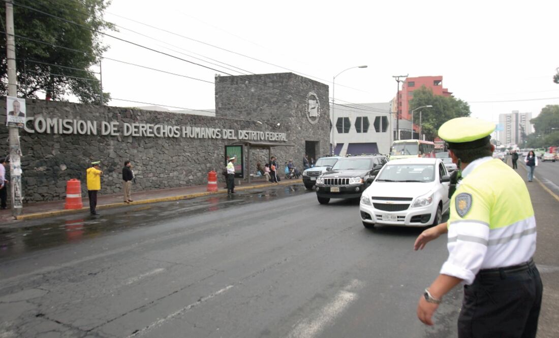 Los inconformes detallan que Ignacio Pinacho Ramírez, secretario Técnico del presidente de la CDH, añadió fuera de tiempo a Ricardo Hernández Forcada. (ARCHIVO EL UNIVERSAL)