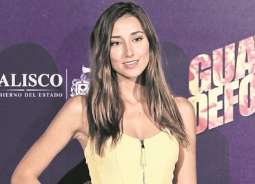 Actriz de "Club de Cuervos" muestra su "cuerpo vegano" desnudo