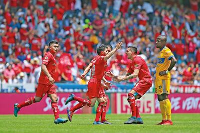 Reyna ve al Toluca superior