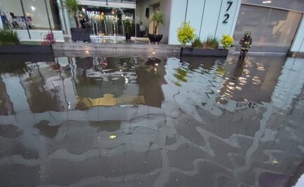 Fuertes lluvias provocan encharcamientos en Álvaro Obregón y Coyoacán 