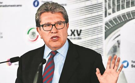 Monreal insiste en ir por la Presidencia