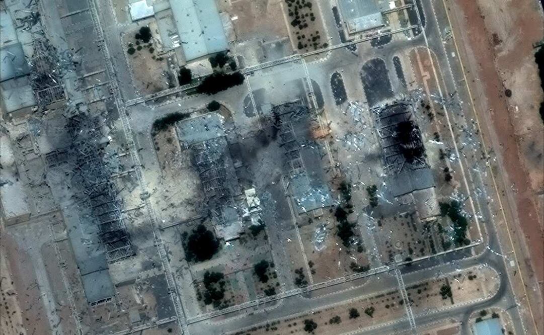 Una imagen satelital proporcionada por Maxar Technologies muestra los daños en el centro de tecnología nuclear de Isfahán tras los ataques aéreos estadounidenses, en Isfahán, Irán, el 22 de junio de 2025. Foto: EFE/EPA/MAXAR TECHNOLOGIES