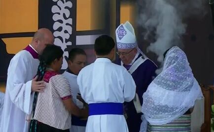 Pope denounces how Mexico's Indians have been exploited   