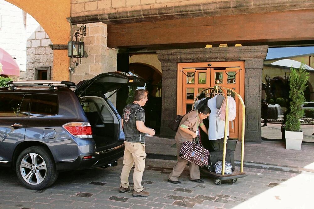 La ocupación hotelera en México aumentó hasta el 61% durante el primer cuatrimestre de este año, de acuerdo con el secretario de Turismo, Miguel Torruco. Foto: Archivo.