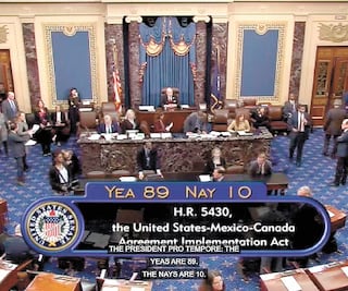 Senado de EU dice yes al T-MEC; sólo falta Canadá