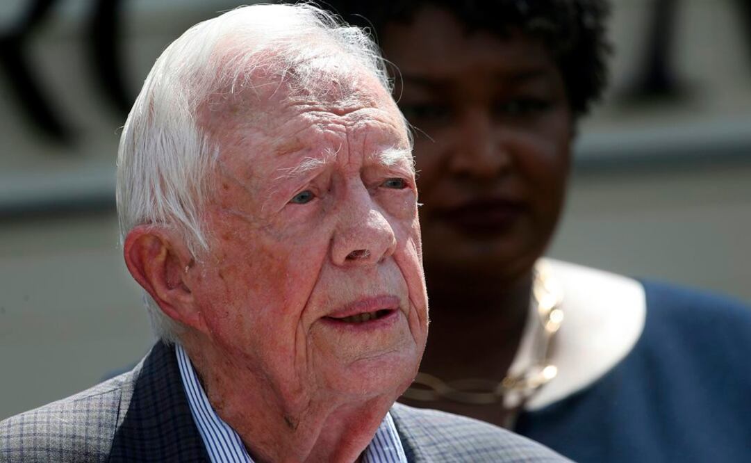 En 2017, el exmandatario de 94 años fue tratado por deshidratación mientras construía casas en Winnipeg, Canadá (Foto: AP)