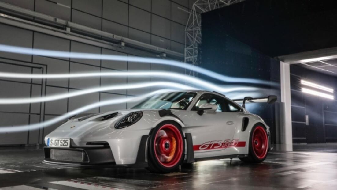 Porsche 911 GT3 RS 2023: el auto de pista que se puede conducir en la calle