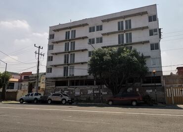 Tras recomendación de PAOT, demuelen dos pisos en predio irregular en Iztacalco; destacan construcción de 32 viviendas en cinco niveles