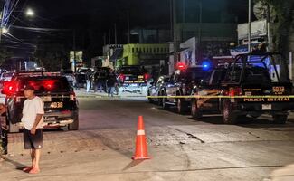 Hombre toma como rehén a su esposa en Mérida, Yucatán; policía le dispara para detenerlo