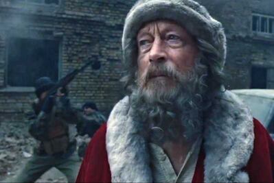 Cruz Roja difunde video de Santa Claus en medio de la guerra