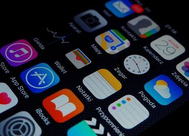 Más van contra la App Store de Apple, ahora son los sitios de noticias