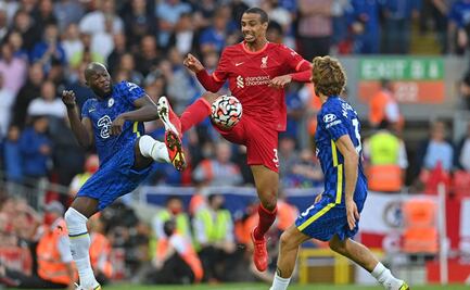 Chelsea rescata el empate ante Liverpool, con un hombre menos