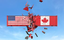 Entran en vigor los aranceles de represalia de Canadá a importaciones de EU; gravamen oscila entre 15% y 50%