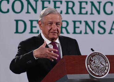 AMLO lamenta que conservadores usen movimiento feminista en caso de Salgado Macedonio