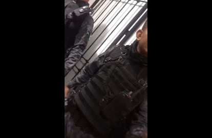 Denuncian a policías de Tonalá por ingresar de manera violenta a casa y sin orden de cateo