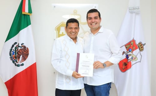 Tabasco officials resign to vie for candidacies; government prepares replacements