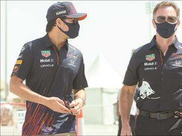 Jefe de Red Bull elogia y explica por qué renovaron a Checo Pérez